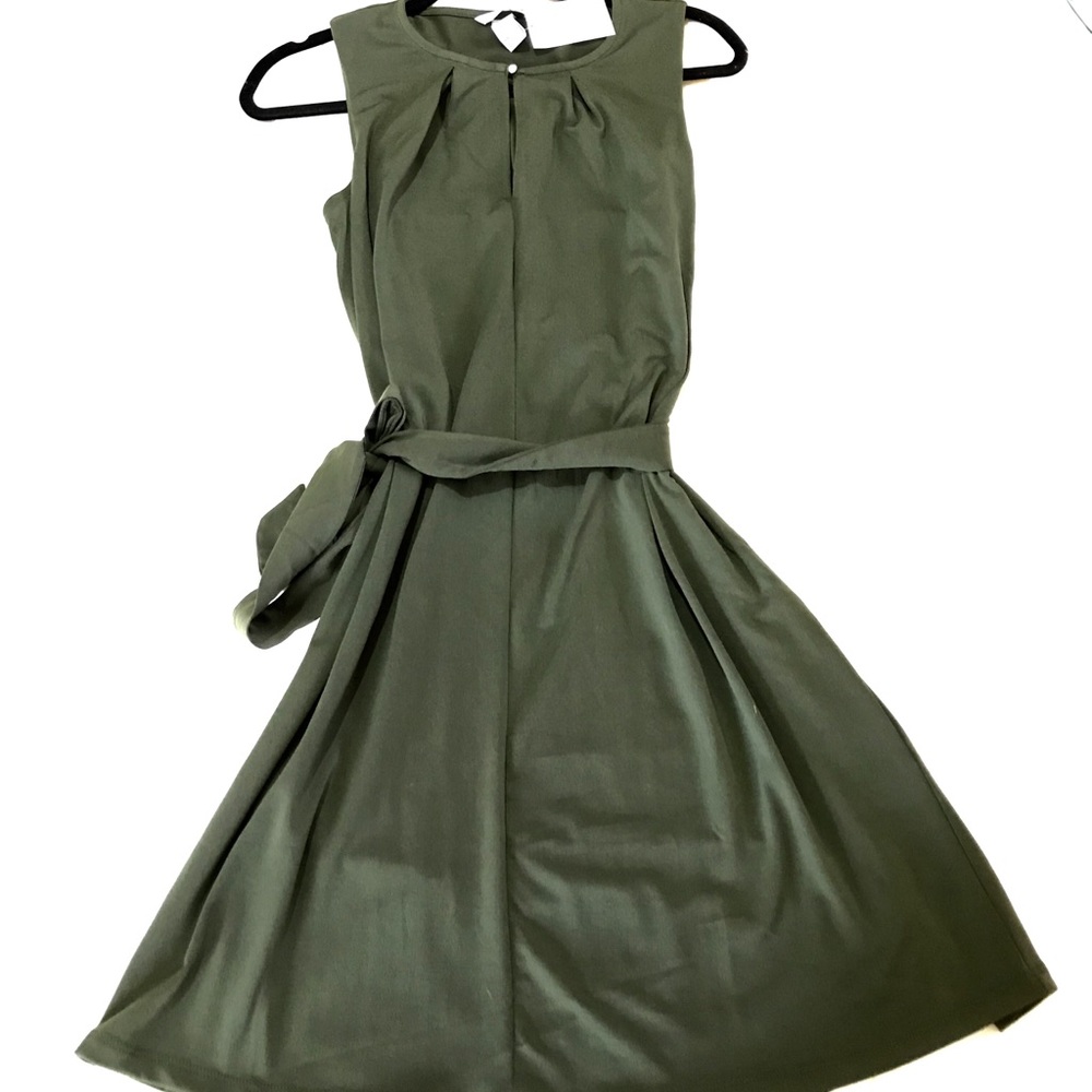 NWT  olive green short dress